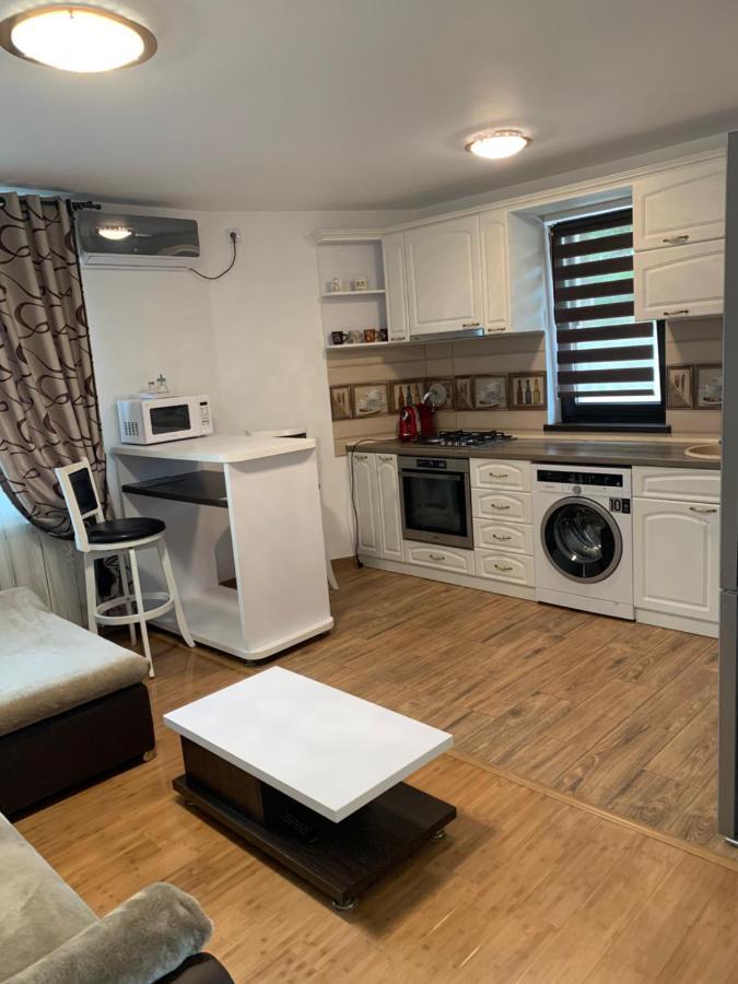 Apartament Micsunelelor Cu Parcare Privata Яш Екстериор снимка